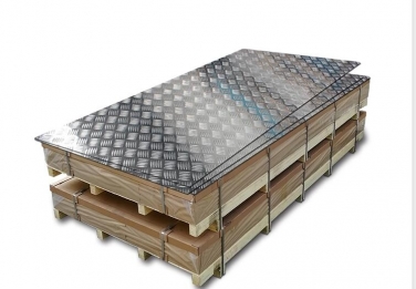 五條筋花紋鋁闆